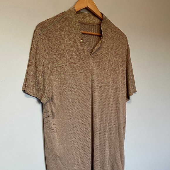Lululemon Yellow Mustard Brown Short Sleeve Shirt - Picture 2 of 7